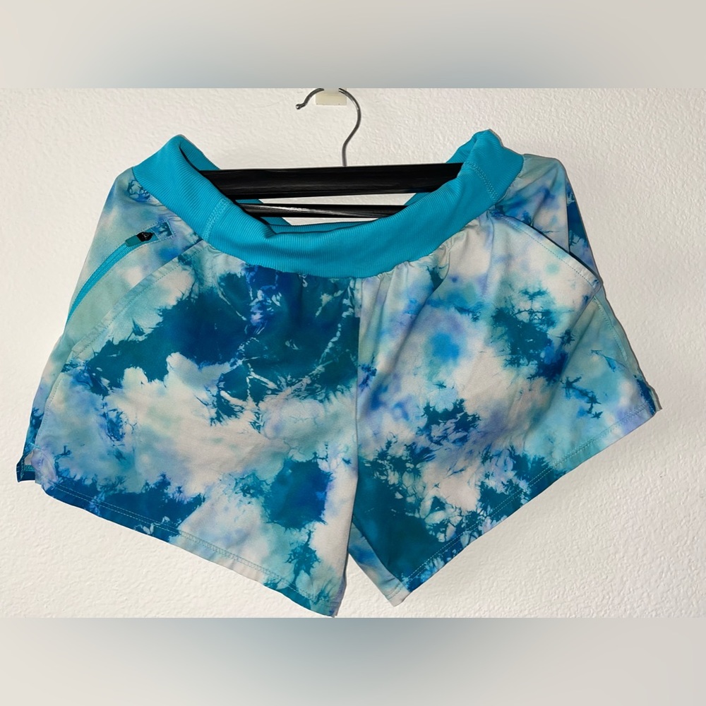 Blue tye dye girls shorts- XL
